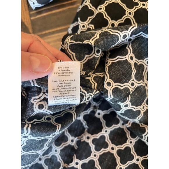 Talbots Woman Top Blouse 22W Plus Black White Short Sleeve Non Iron Geometric - Picture 8 of 9